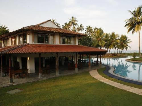 Kosgoda Beach Resort Exterior photo